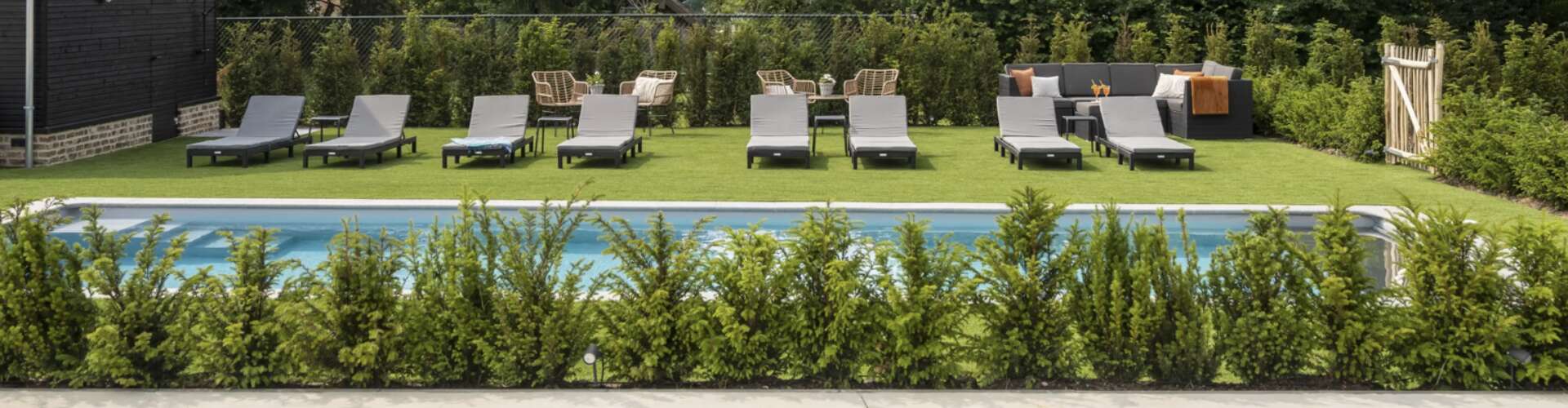 Vakantiehuis 18 personen buitenzwembad